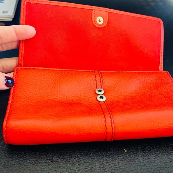 Ladies Wallet - Picture 2 of 4